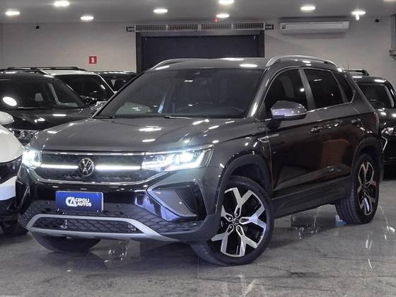 VOLKSWAGEN TAOS 1.4 250 TSI TOTAL FLEX HIGHLINE AUTOMÁTICO